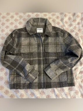 Old Navy Gray Plaid Shacket
